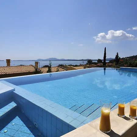 Aeolos Villa *